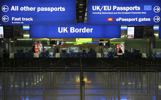 Britain/EU immigration (c) Jim Larrison (CC BY 2.0)