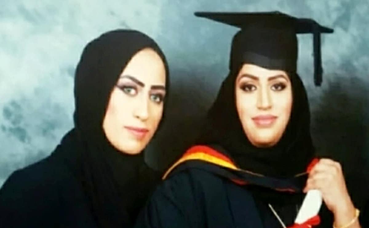 (L-R) Kazeema Afzal with sister Areema Nasreen.  The heartbroken sister of a nurse who died from coronavirus is fulfilling her last wish by following in her footsteps. Credit;SWNS