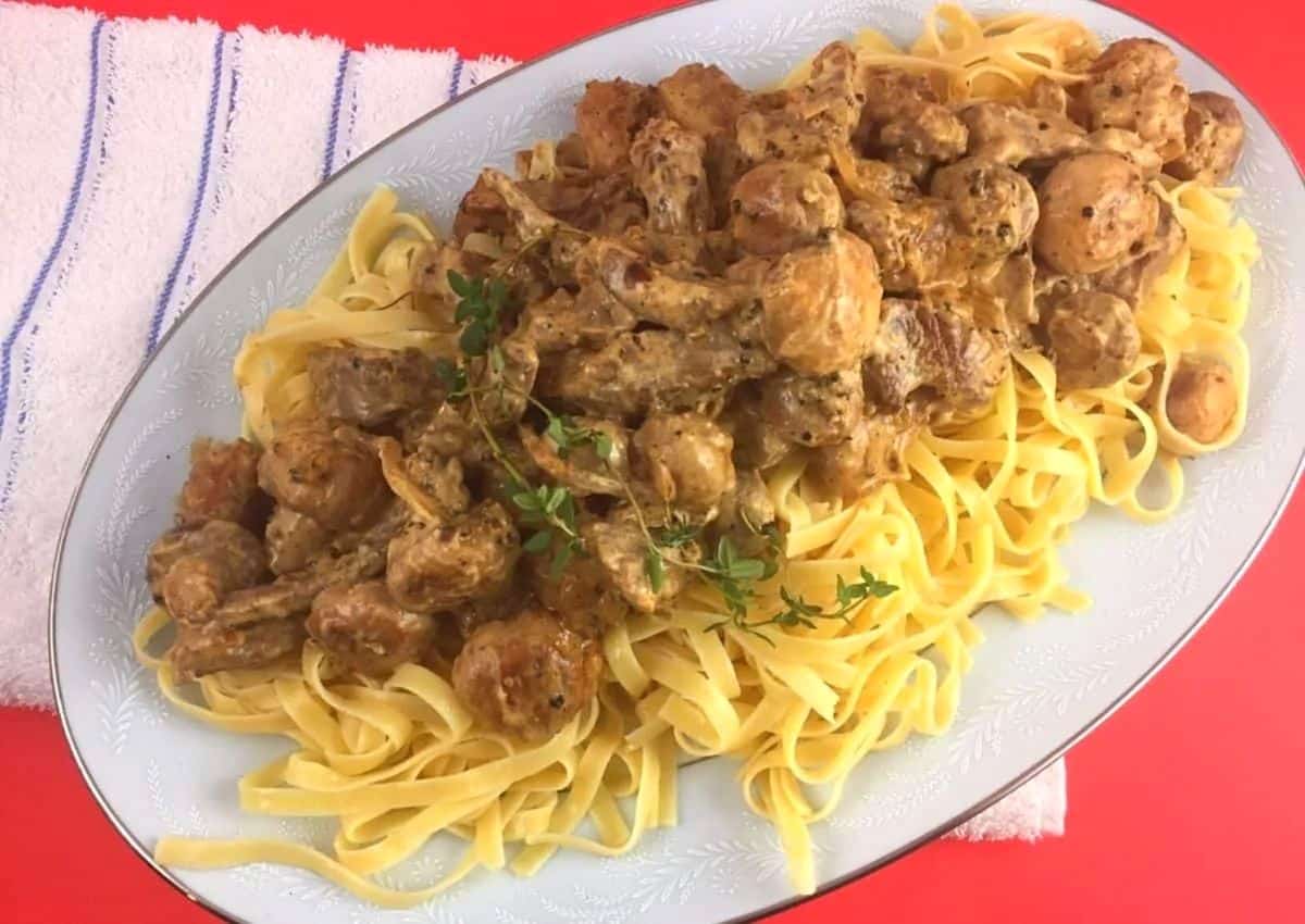 How To Make: Beef Stroganoff with Buttery Noodles