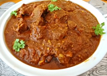Spicy Beef Curry with Chutney and Coconut
