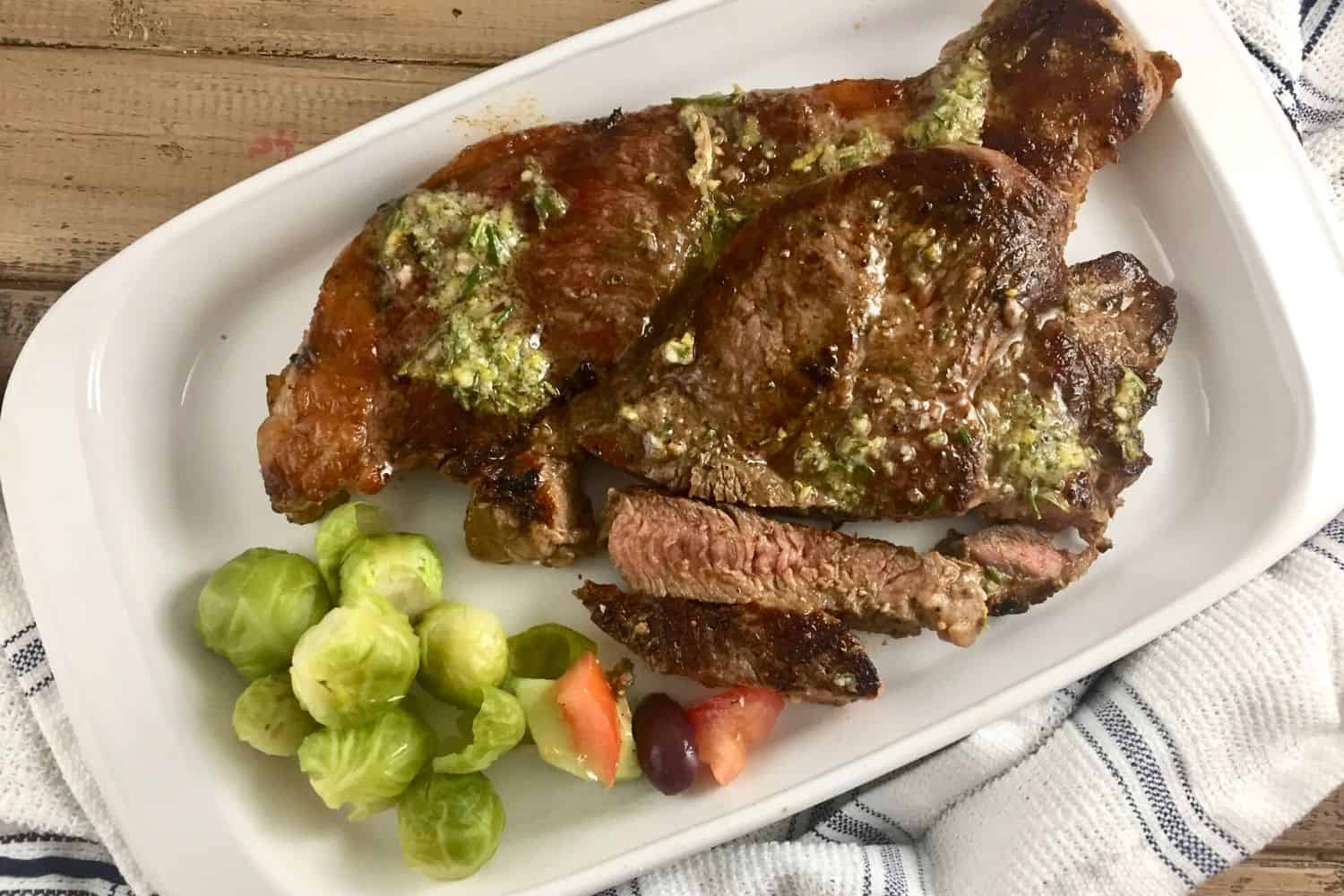 Pan-fried Rump steak with Rosemary and Garlic Paste