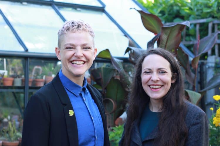 Green Party leadership candidates Amelia Womack (R) and Tamsin Omond. Image: Rob DesRoches