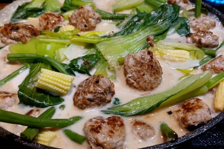 Thai Green Curry with Pork Mince Balls
