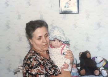 Andra Maciuca (right) and her grandmother.